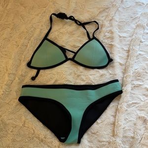 Triangl bikini